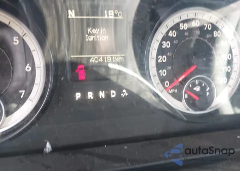 2015 Ram 1500 Tradesman z USA, uszkodzony, nr VIN 1C6RR7FT1FS664576